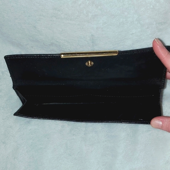 Gucci Black Guccissima Leather Flap Continental Wallet - Picture 8 of 16